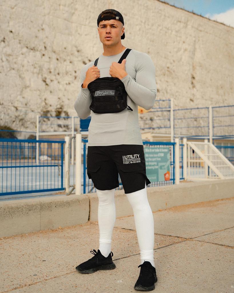 Men's Quick-Dry High-Waist Breathable Sports Shorts for Outdoor Running and Training