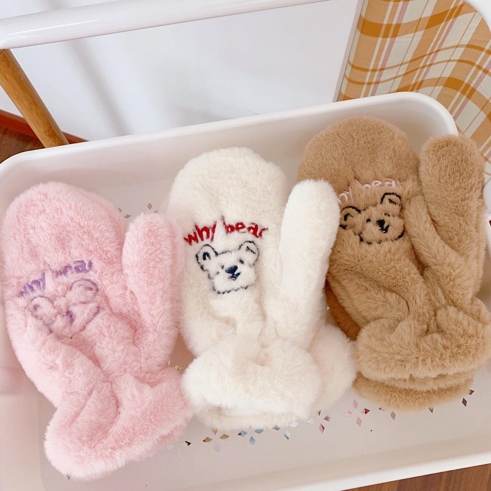 Sweet Winter Women Girls Cartoon Warm Mittens Full Finger Plush Gloves Bear Gloves