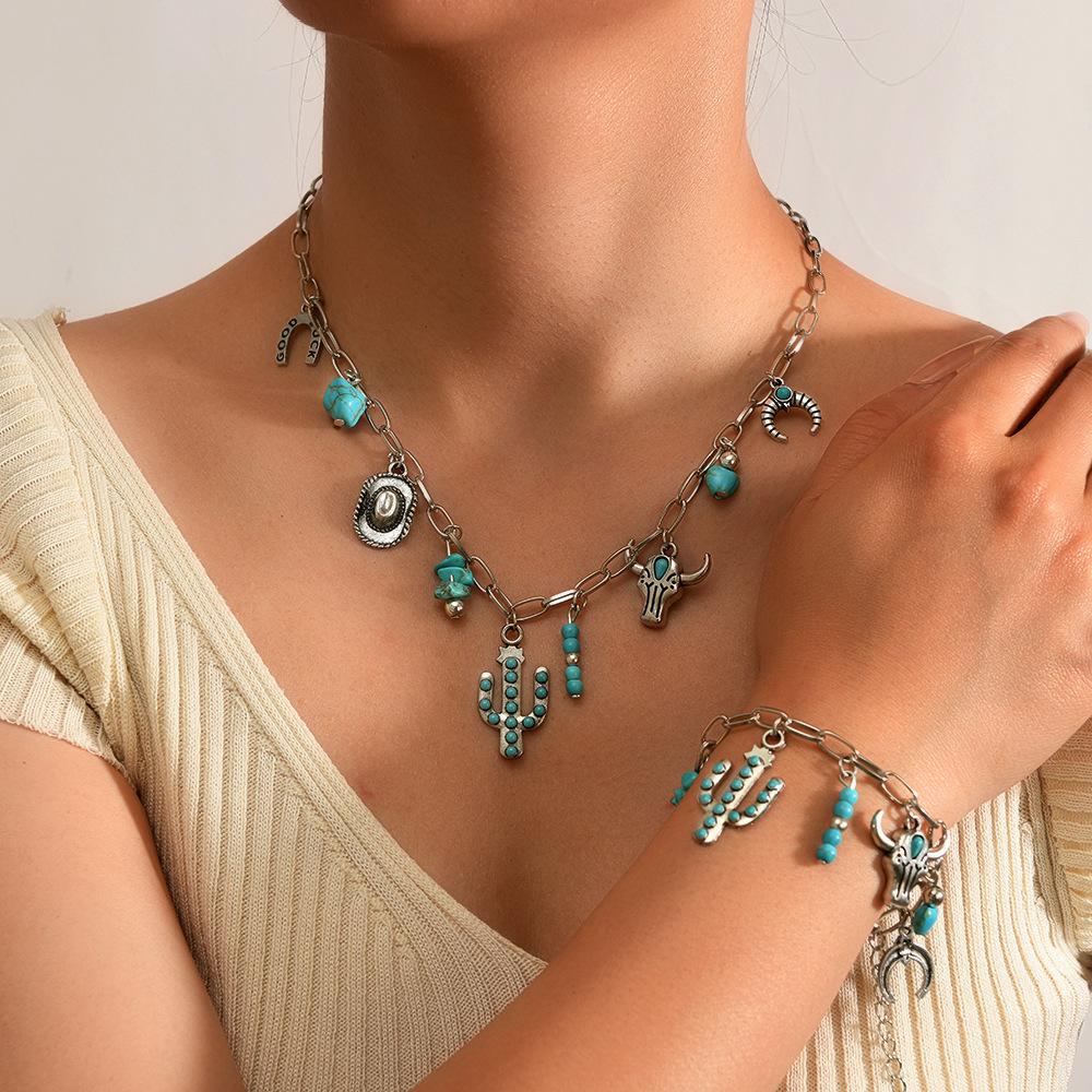 Jewelry Retro Imitation Turquoise Collarbone Chain Niche Ethnic Wind Leaf Love Cow Head Inlaid with Turquoise Multi-layer