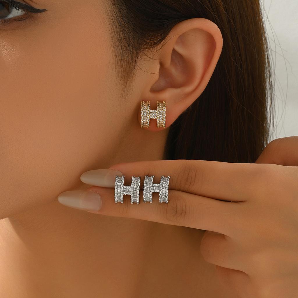 Mode Leichter Luxus Stil Damenohrringe Geometrisches H-Buchstaben-Design Eingelegte Zirkon Ohrstecker Vielseitiger Nischen-Ohrschmuck