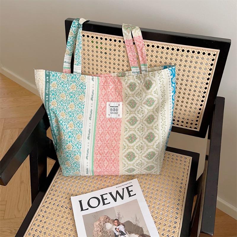 1 New Tote Bag Large Capacity Floral Canvas Shoulder Bag Portable Girl Student Shopping Bag