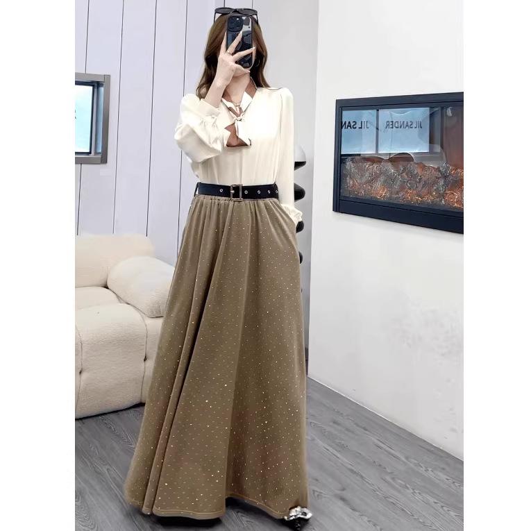Women's Rhinestone High Waist Mid-Length A-Line Skirt with Large Hem