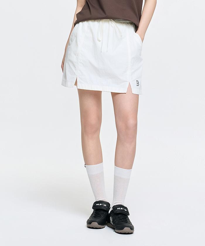 Emelbi Women'S Gorpcore Glossy Shirred Mini Skirt Bos (Cream)
