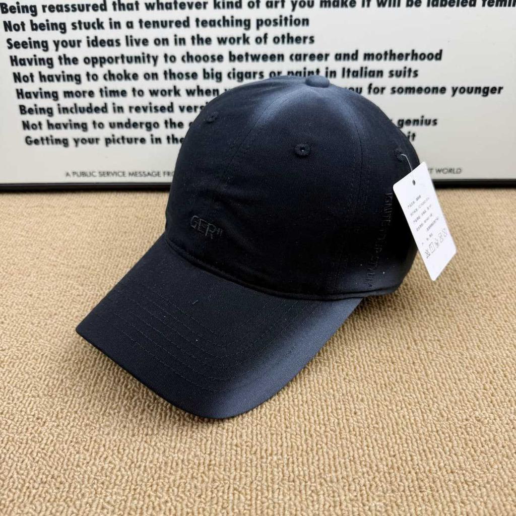 New GER Gradual Change Smudge Baseball Cap Men and Women Soft Top Cap Sweet Cool Spring and Summer Sunscreen Hat