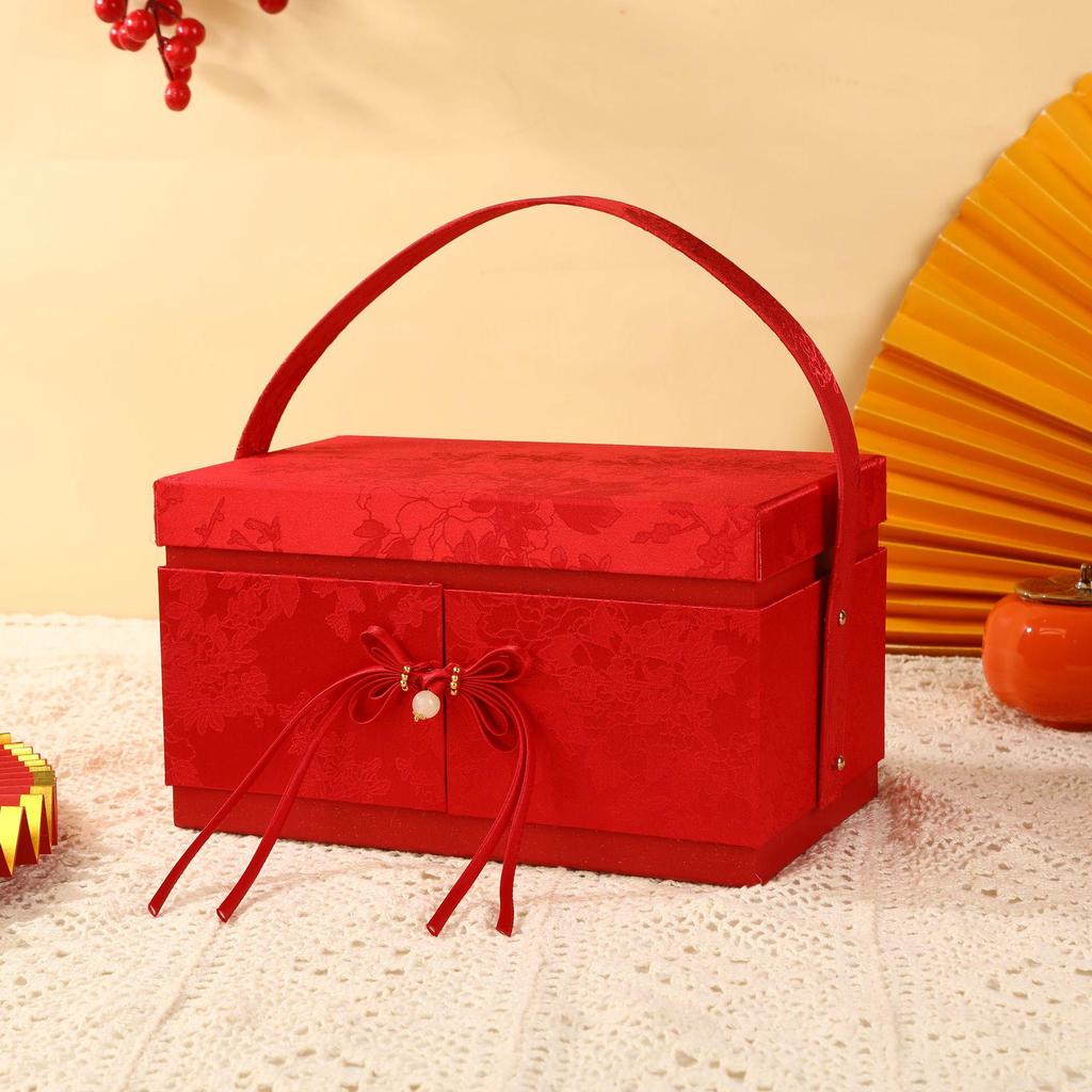 New Chinese-Style Luxury Wedding Candy Gift Box with Large Capacity