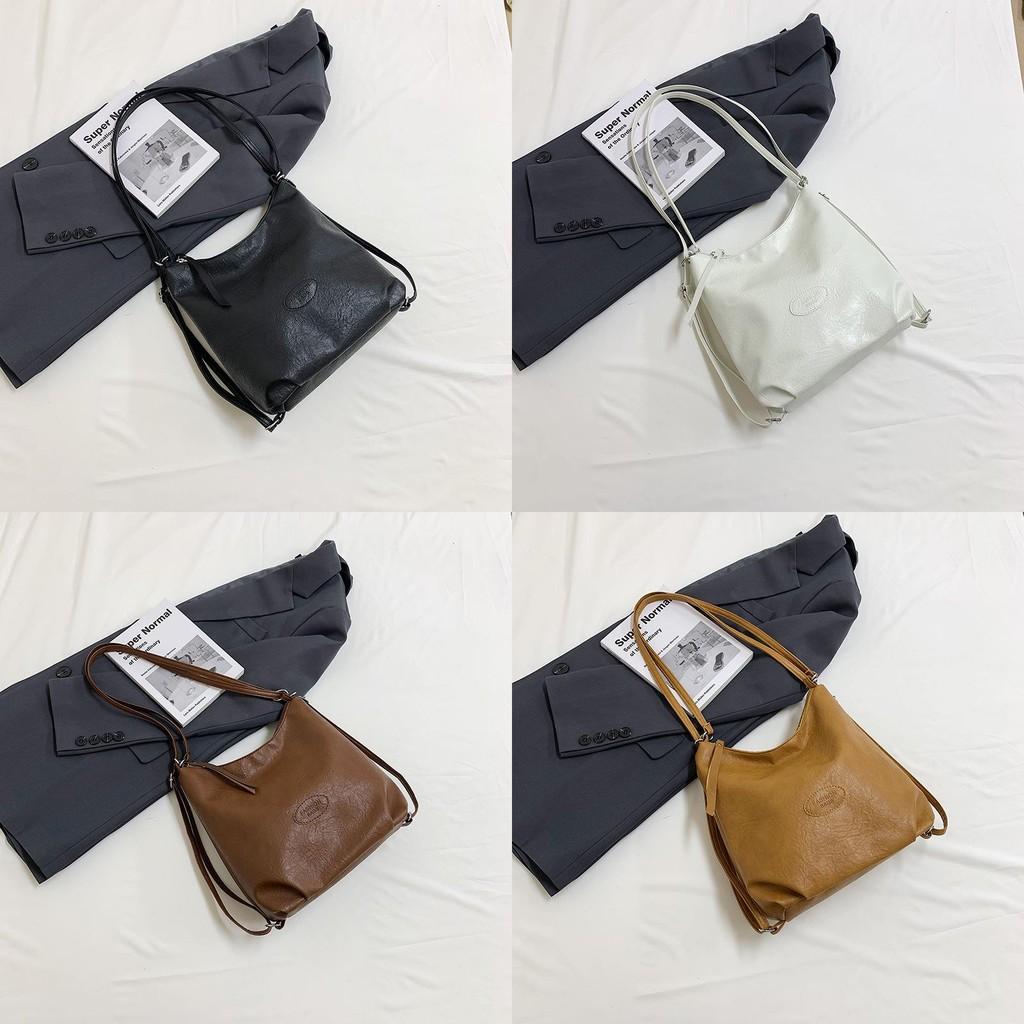 Stylish And Spacious Korean Style Large Capacity Tote Bag For Women In Trendy Colors