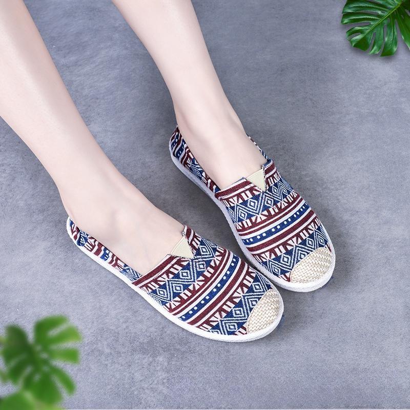 Letnie damskie wygodne wygodne czeskie wsuwane leniwe buty damskie płaskie wsuwane mokasyny z płóciennym paskiem
