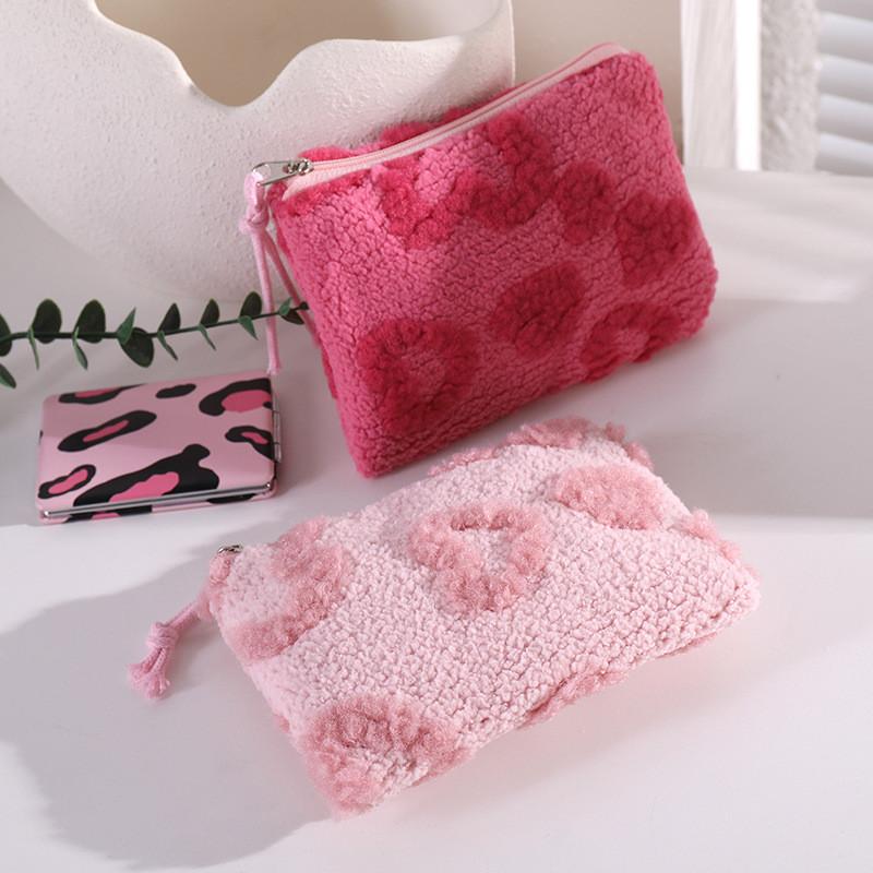 Plush Girl Heart Storage Makeup Bag Travel Organizer For Girls