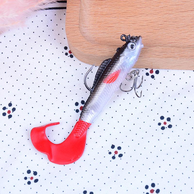 Practical Multiple Color Type Fish-Shaped Road Bait Soft Bait