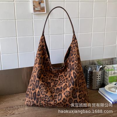 Leopard Print Bag Women's Large Capacity 2025 New Autumn and Winter Leisure Shoulder Mother and Child Bag Versatile Work Commuter Tote Bag