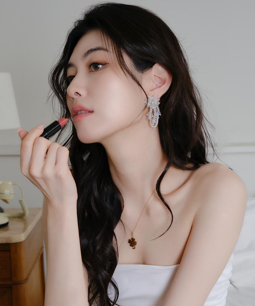 Reve Clover Necklace