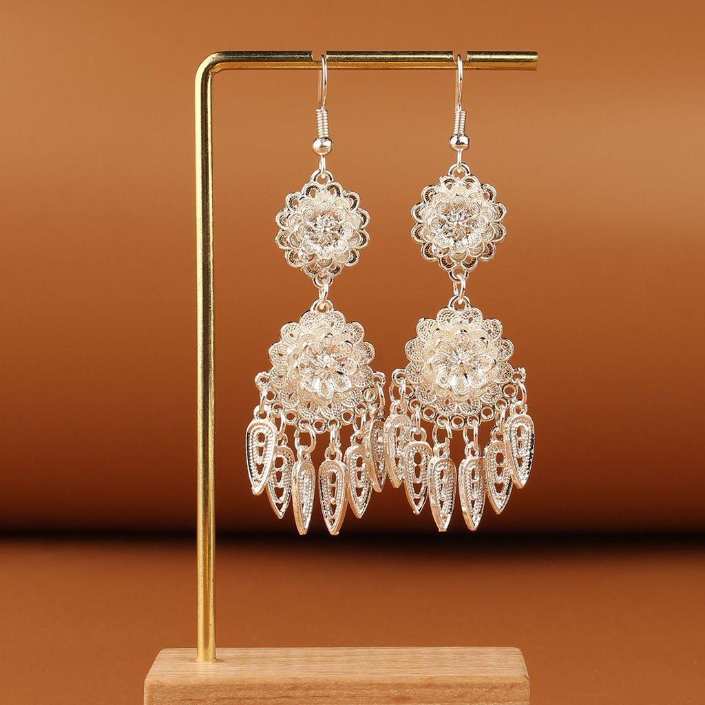 Retro Miao Silver Tassel Earrings: Ethnic Yunnan Long Dangle Women's Jewelry
