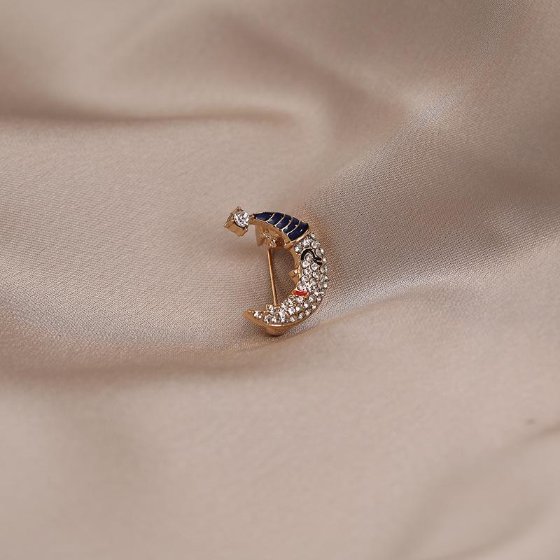Elegant Butterfly Brooch: Luxurious Suit Accessory & Stylish Corsage for Women