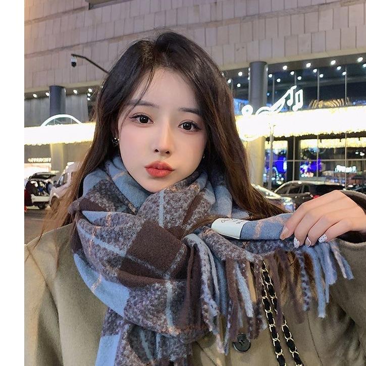 New Christmas Festive Atmosphere New Year's Women's Korean Version Versatile British Warm Couple Scarf Shawl Student Scarf