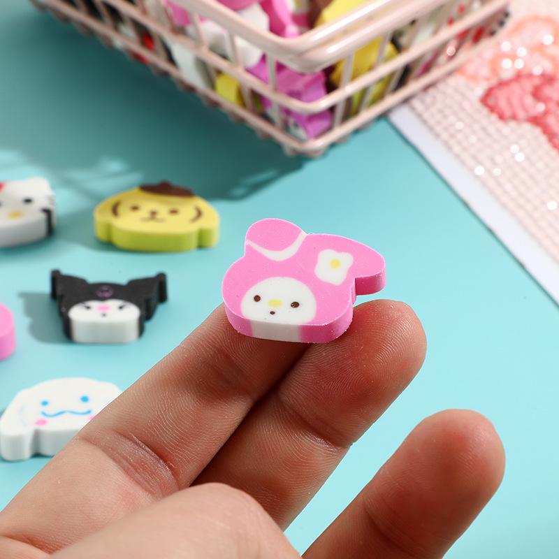 Sanrio Kindergarten Cartoon Eraser Set: Cute Pull-out Lucky Bag Stationery Accessories