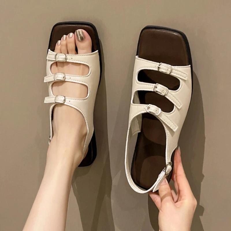 

Новые женские летние тапочки с открытым носком, квадратной формы, пряжкой на ремне, повседневные удобные сандалии с мягкой нескользящей подошвой 40