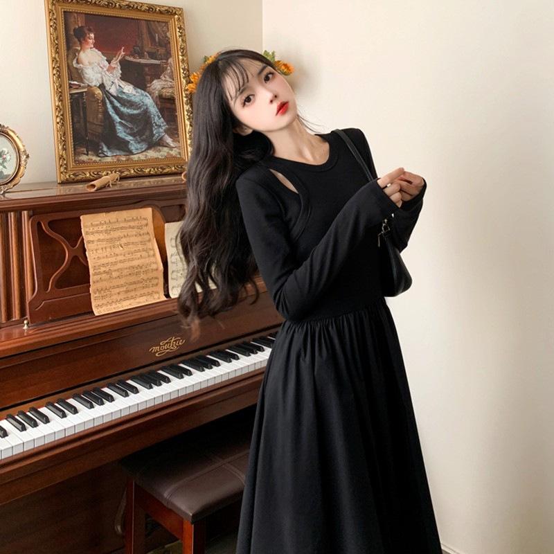 Hepburn style hollow knitted long-sleeved dress women's spring new design sense niche temperament slim and thin long dress