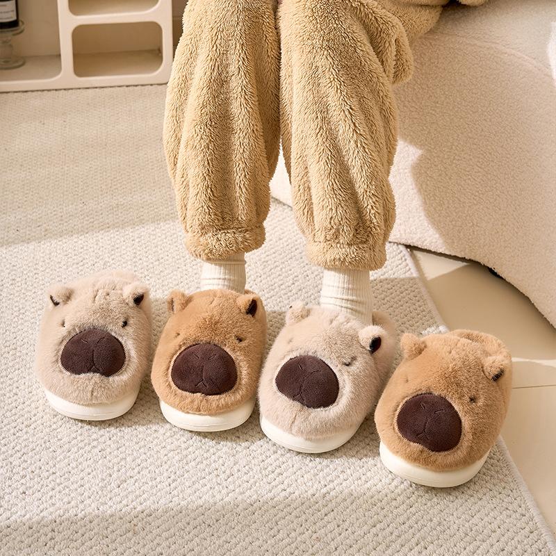 1Pair Closed Toe Plush Capybara Slippers Cozy Plush House Shoes Winter Warm Indoor/Outdoor Slippers