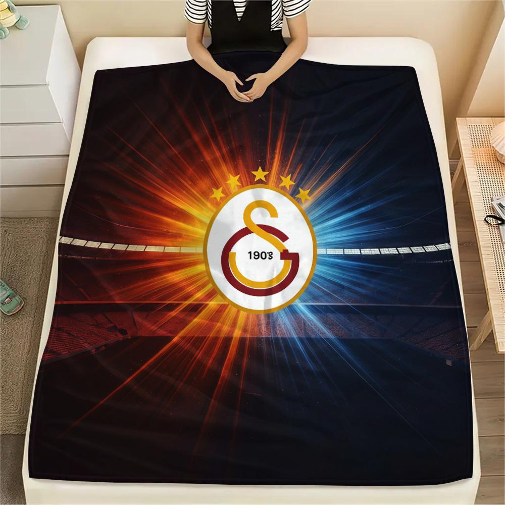 Galatasaray SK2 Flannel Blanket, High Quality Comfortable for All Seasons, Home Decor, Warmth and Comfort