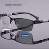 Halbrandlose Herren Photochromatische, Blaulichtfilternde Business Lesebrille