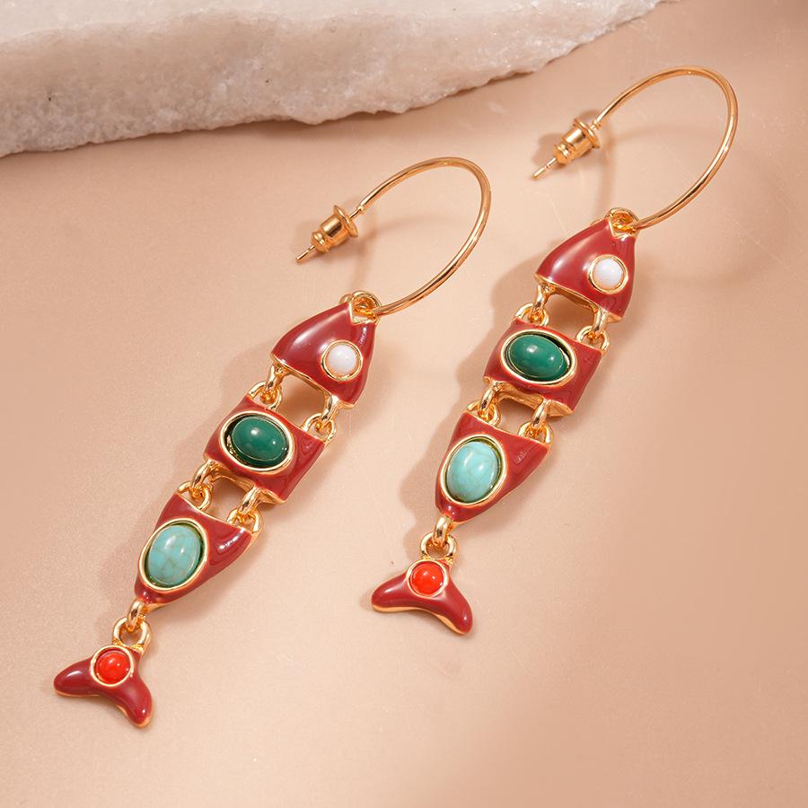 DIGADAGU Metal Small Fish Tassel Dangle Earrings New Women's Simple Exaggeration Earrings Everyday Jewelry Accessories