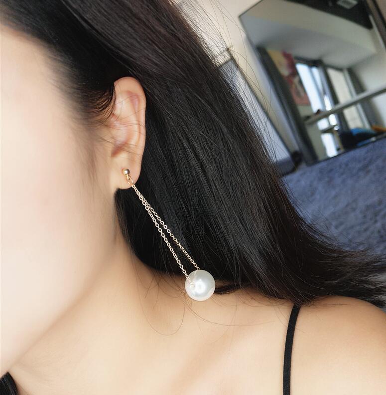 European & American Fashion Pearl Stud Earrings - New Styles and Popular Designs