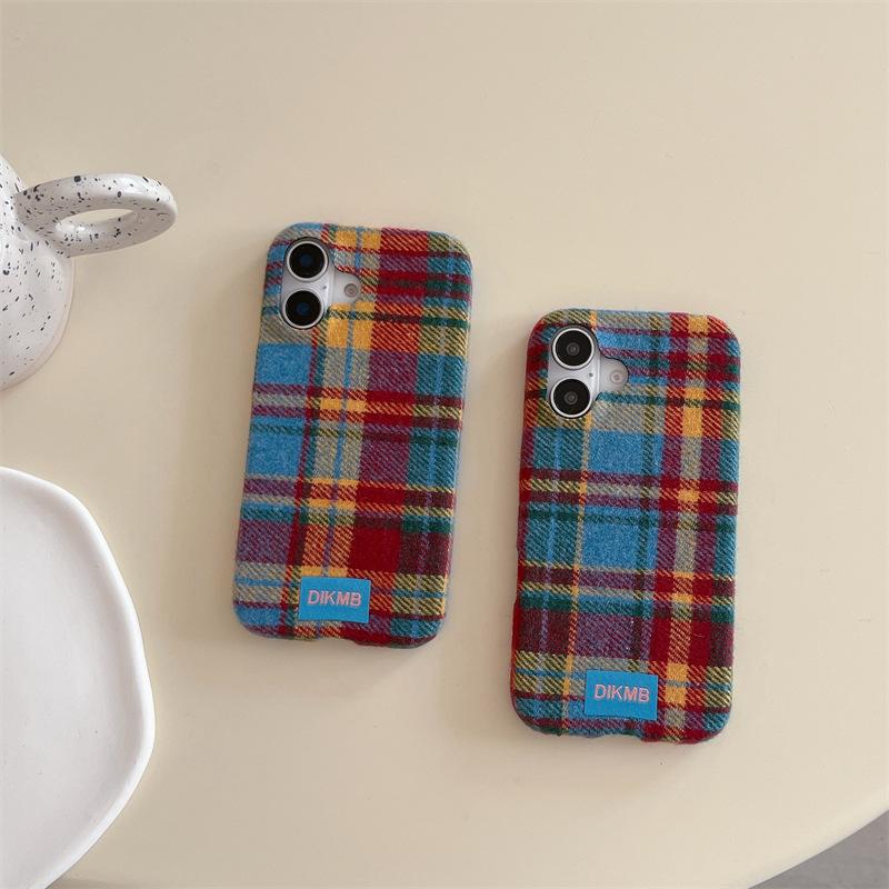 Retro Plaid Phone Case for iPhone 15, iPhone 16, iPhone 17 Pro Max