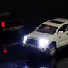 Toyota Tundra Pickup Truck Simulation Druckguss & Spielzeugfahrzeuge Sounds & Licht Pull Back Car 1:32 Geburtstagsgeschenke aus Legierungsmodellen