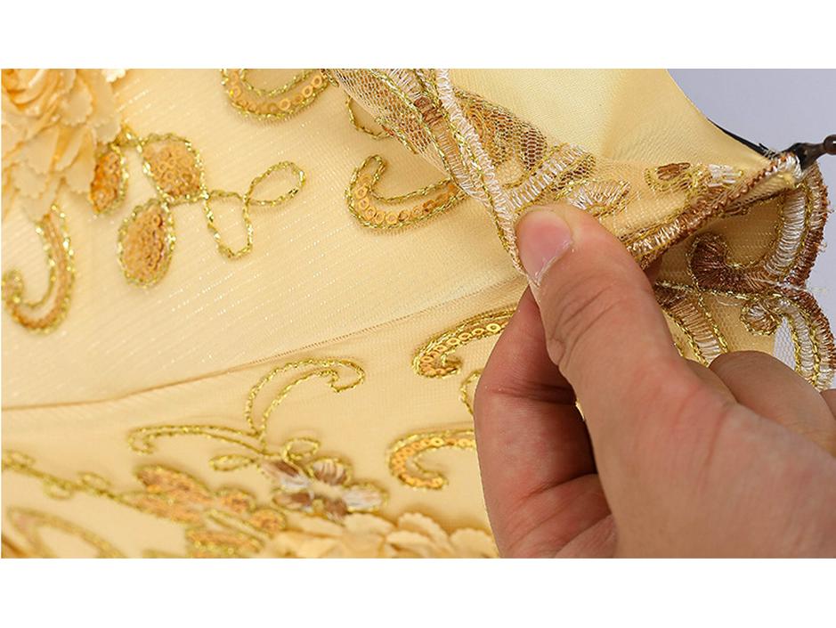 Retro Spetsbroderi UV-Blockerande Svart Paraply - Dubbelanvändbart Solskydd för Kvinnor