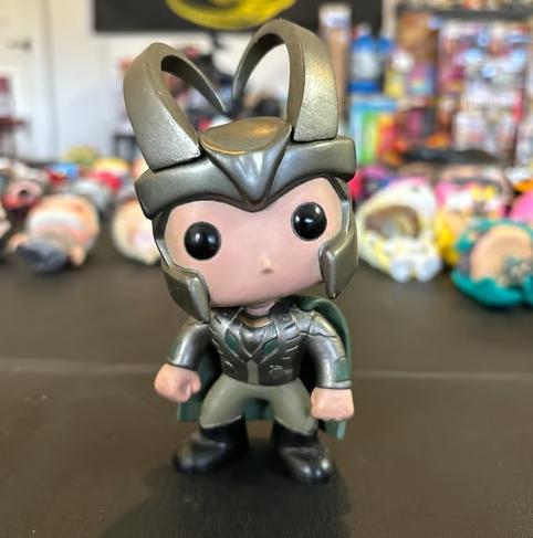 President Loki 1066 Winter Convention 2022 Exclusive Vinyl Cute Figure Model Doll Toys