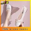 Fashion low-heeled low-top square head hollow 2025 spring and summer new models are comfortable to wear, daily Doudou shoes trend single shoes women