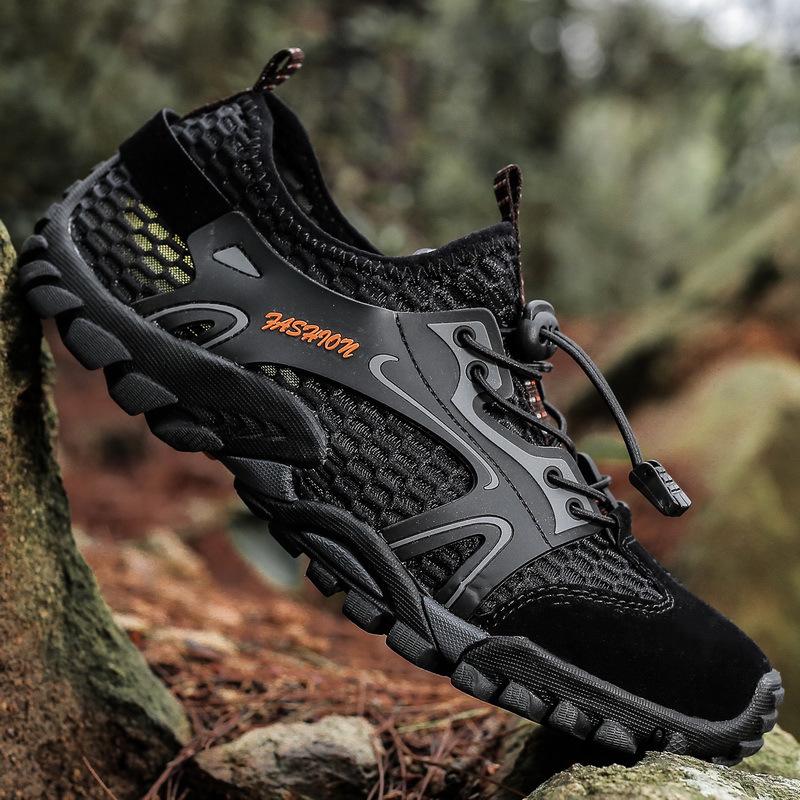 Men's Amphibious Trail Shoes: Outdoor Rock Climbing, River Tracing, Hiking, and Cross-Country Running.