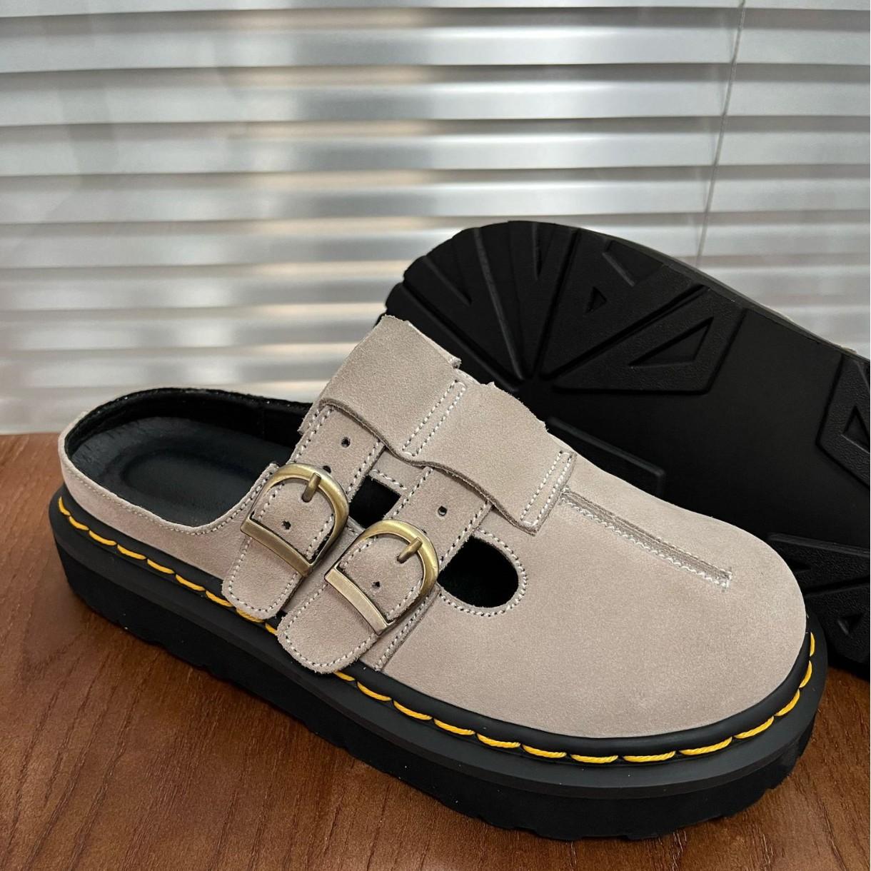 

Новые сандалии Birkenstock Martin на все четыре сезона Легкие Нескользящие Дышащие Повседневные Универсальные Шлепанцы Два способа носки Швейные нити Мужские и Женские светло-серый