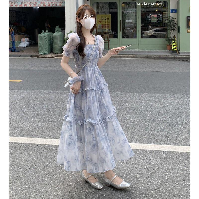 Women's Stylish Slim-Fit Summer Floral Dress with French Touch - 2026 Collection
