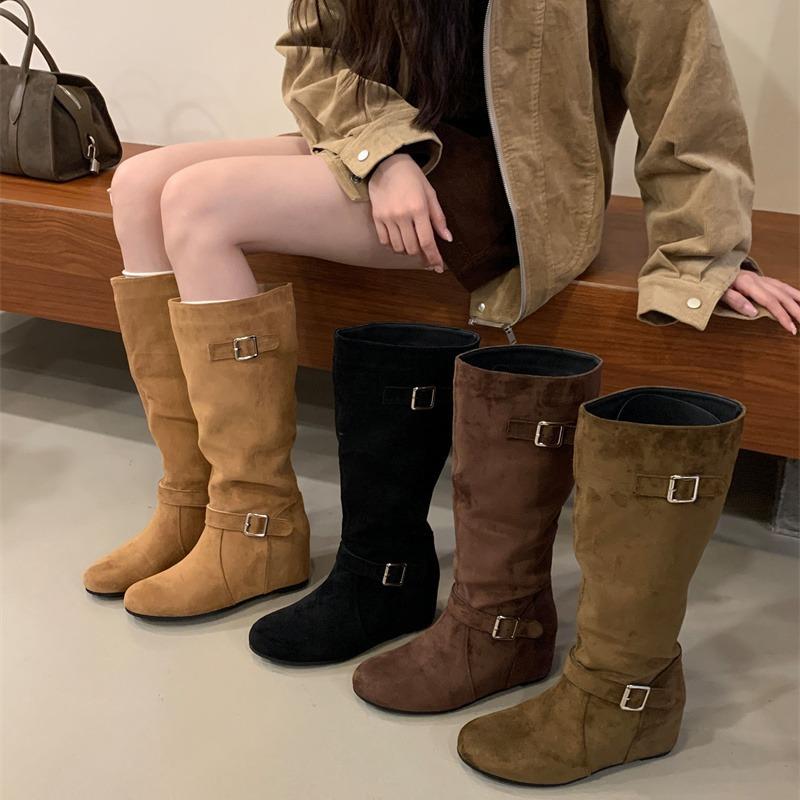 New Dongdaemun, height increased by 5cm~ Korean fashionable buckle design stacked medium boots women