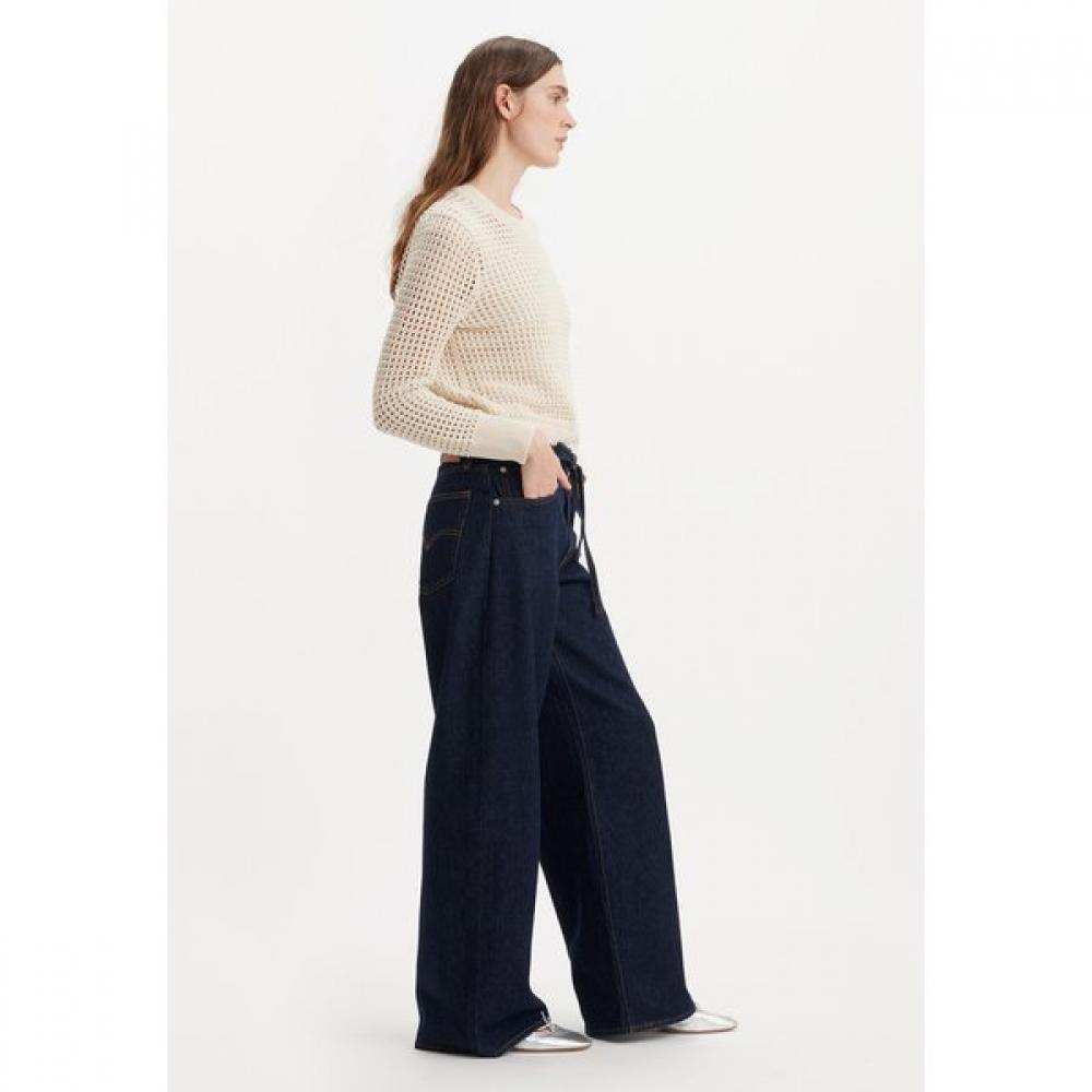 Levi S Women S Xl Straight Denim A8701 0007