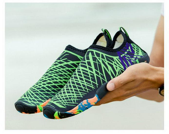 Cross-Border Hot-Selling Water Shoes: River Tracing, Quick-Dry, Couple's Beach, Breathable Non-Slip, One-Piece Design