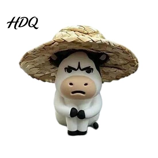 Resistant To High Temperature Decor Cute Straw Hat Cow Car Ornament Creative Desktop Figurine Healing Style Ornaments with Hat Cartoon Dashboard