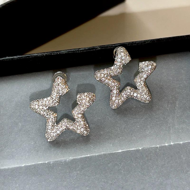 

French star earrings women s Seiko fine throwing high-end sense unique temperament stud earrings niche design sterling silver earrings