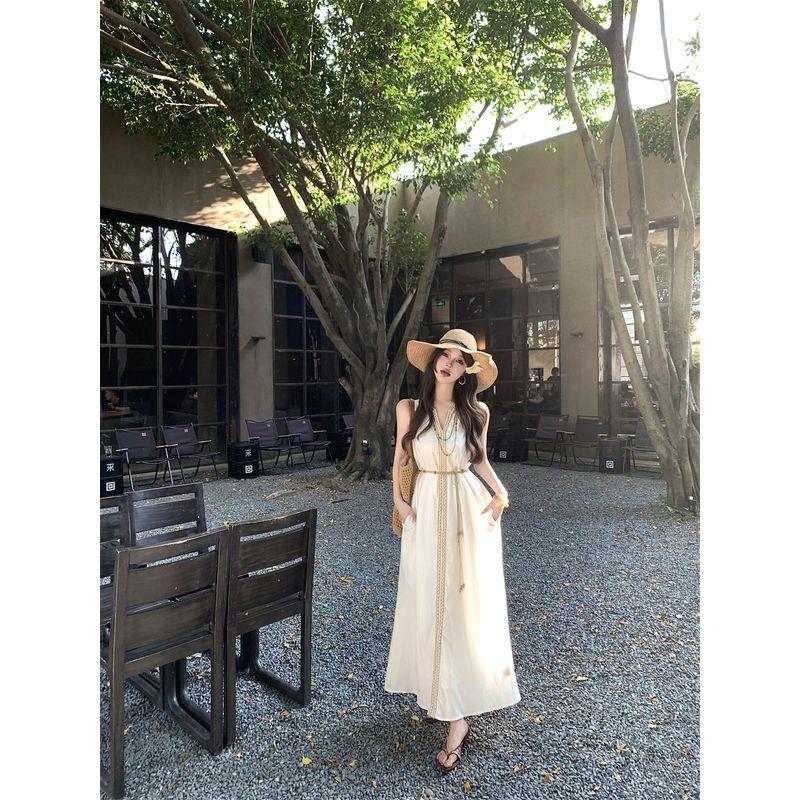 Kumikumi Holiday Style White V-neck Vest Dress Women Summer Temperament Drape Slimming Large Swing Skirt Long Dress