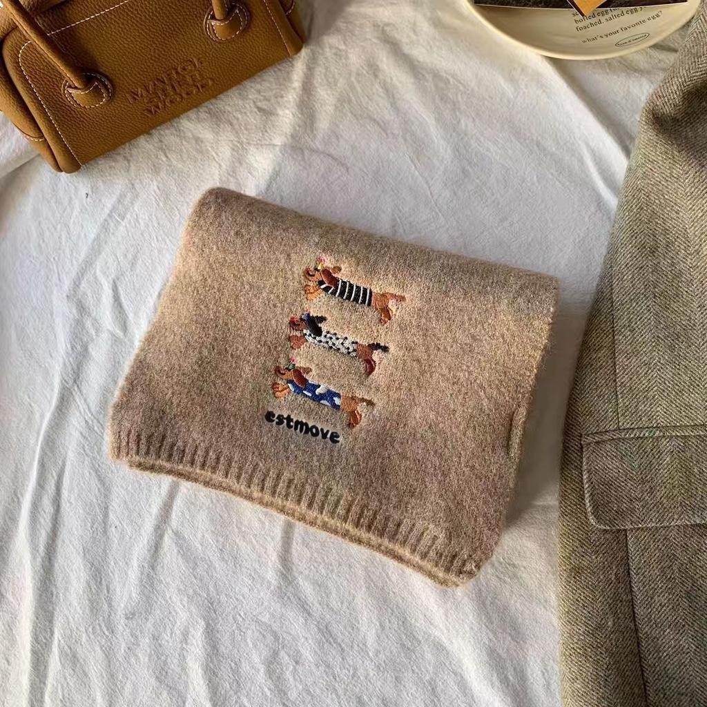 Scarf Knitted New Embroidered Puppy Scarf Autumn and Winter Neck Protection Atmosphere Student Versatile Couple Wool Scarf