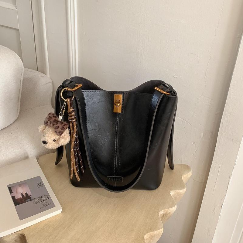 Large-capacity Underarm Bag, Simple Bucket-style Bag, High Appearance Level, Commuter Single-shoulder Crossbody Bag