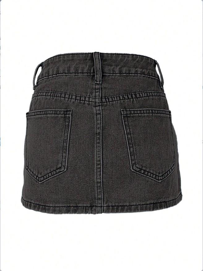 Women's Straight-Leg Denim Cargo Shorts with Pockets
