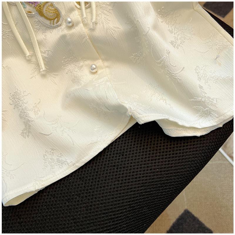 Women's Embroidery Plate Button Blouse Summer Premium Feeling Temperament Short Sleeve Shirt