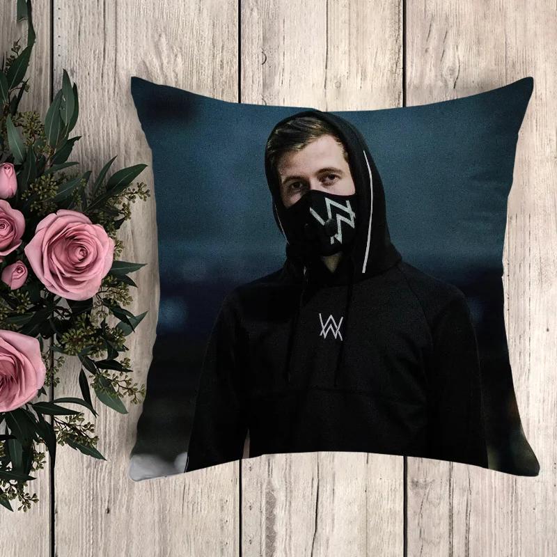 Poszewka na poduszkę Alan Walker Poszewka na poduszkę Luksusowe poduszki Anime Wystrój domu Poduszki dekoracyjne Poszewki dekoracyjne 50x50 Sofa