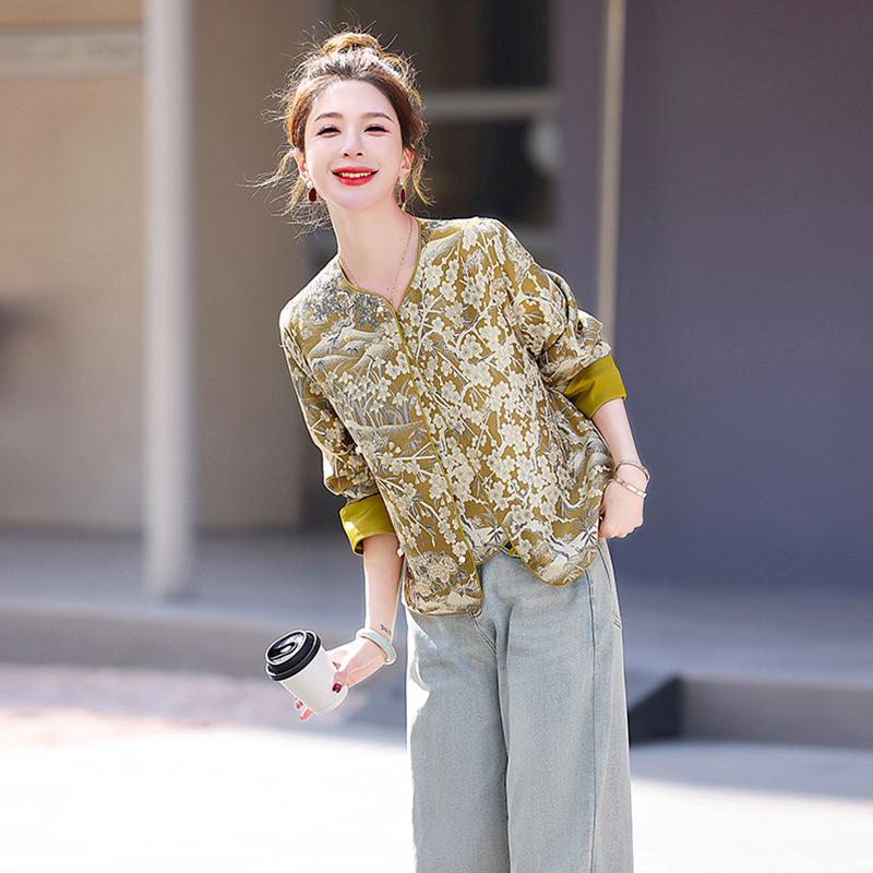 2025 Spring Retro Chinese Jacquard Frog Button Loose Top YW8989