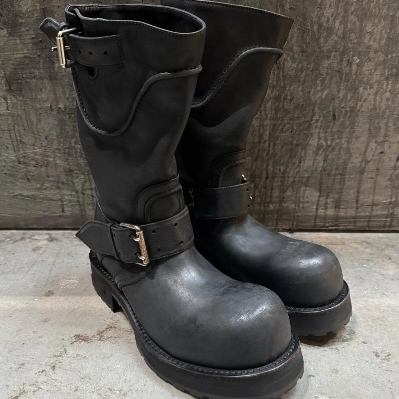 Big-head Retro Thick-soled Mid-length Boots for Women, Versatile Shoes with Built-in Height Increase.