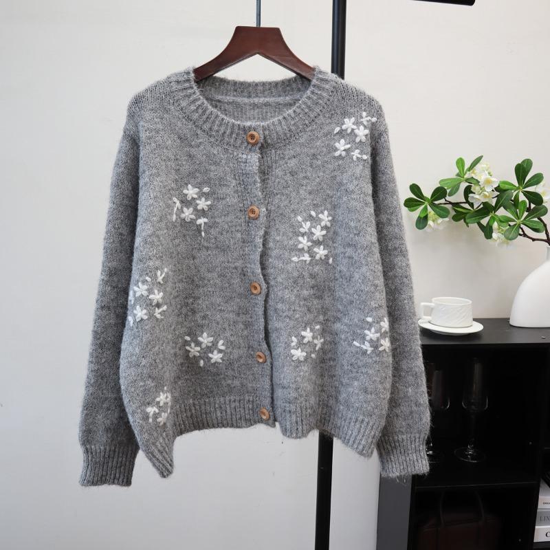 Crew Neck Loose Embroidered Knitted Cardigan Autumn and Winter New Soft Waxy Sweet Gentle Wind Sweater Jacket Women