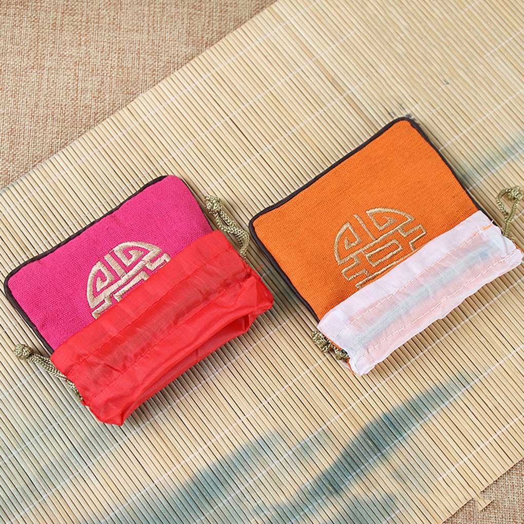 Jewelry Pouch Small Smooth Exquisite Satin Embroidered Sealing Pouches Portable Gift Bag for Ring Chains Pendant