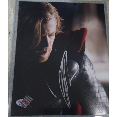 Used PSA Authentication Thor Chris Hemsworth Autograph Avengers